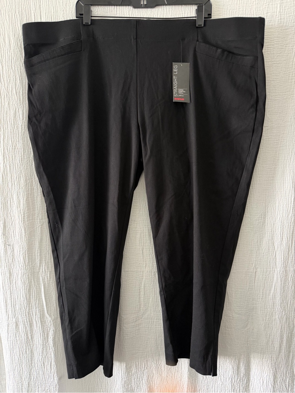 Avenue Straight Leg Black Pants